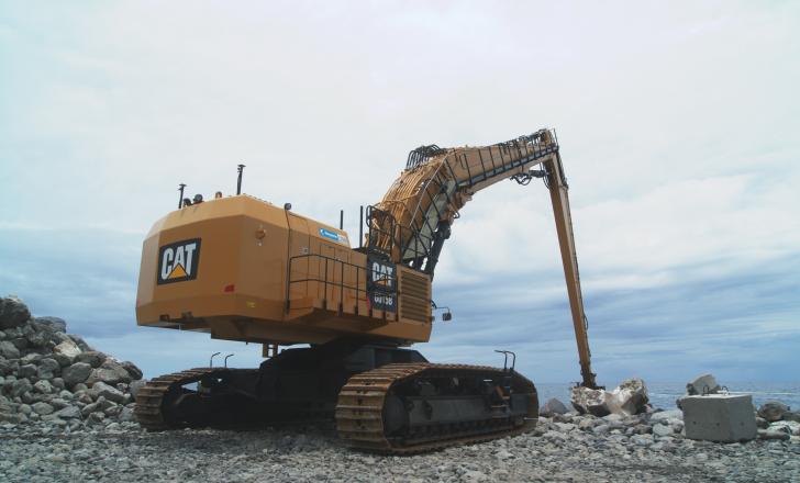 The coastal road project for Reunion Island has been subject to delays and cost increases - image © courtesy of Topcon Positioning