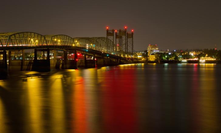 A new bridge is being proposed to replace the existing link over the Columbia River – image courtesy of © Jpldesigns, Dreamstime.com