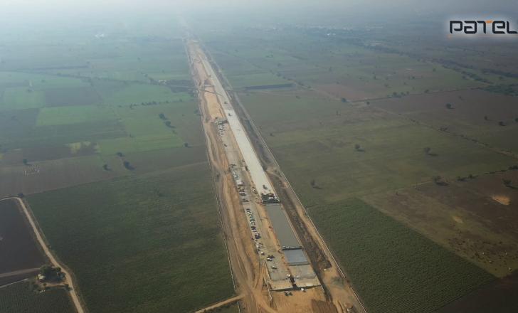 A contractor working for the NHAI has set a concrete paving record on an expressway project in India