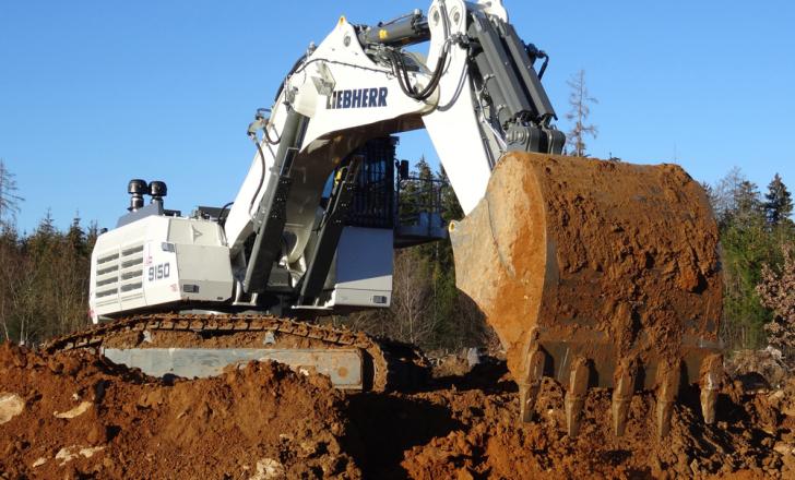 A Liebherr R 9150 excavator working at Max Bögl’s Steinbruch Wiesenhofen site A Liebherr R 9150 excavator working at Max Bögl’s Steinbruch Wiesenhofen site