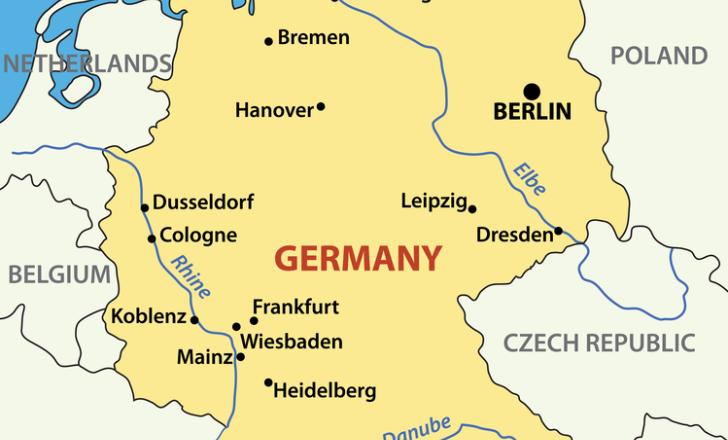 Germany’s state-owned highway management firm, Autobahn, has been late in making payments to contractors carrying out work on the network – image courtesy of © Mycolors, Dreamstime.com
