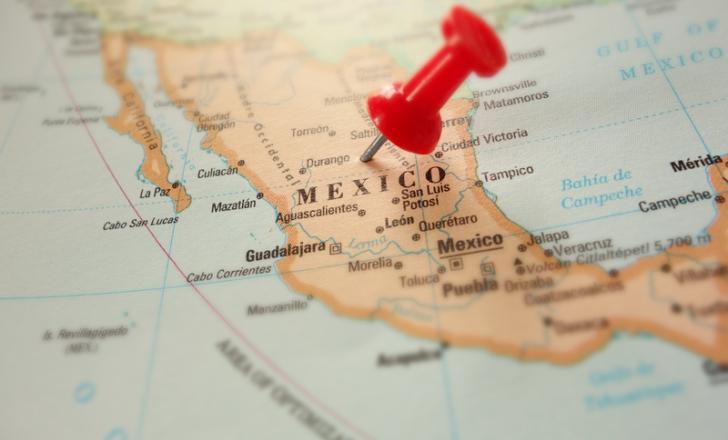 Important highway stretches are being built in Mexico – image courtesy of © Zimmytws, Dreamstime.com