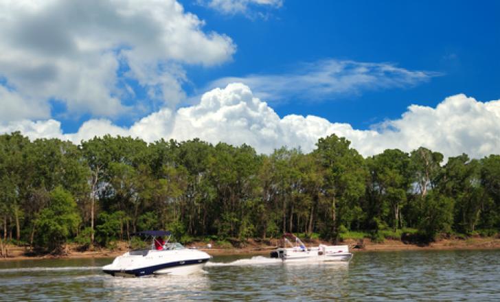 Tendering is open for the new bridge that will span the Ohio River, linking Indiana and Kentucky and carrying I-69 – image courtesy of © Anne Kitzman, Dreamstime.com