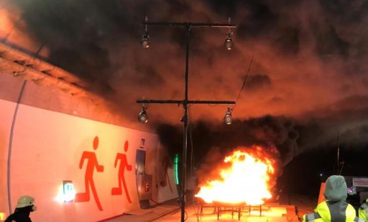 Road authorities and operators have recently been conducting fire tests and rescue scenarios in the twin-tube Rosenstein Tunnel (image courtesy City of Stuttgart)