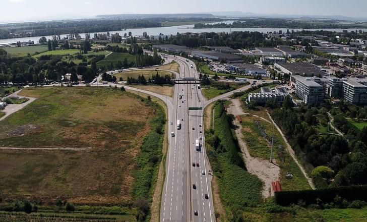 The existing Steveston Interchange in Richmond, British Columbia, will be removed when the new one opens in 2025, five years before the nearby new Massey Tunnel is finished (image courtesy BC Ministry of Transportation)