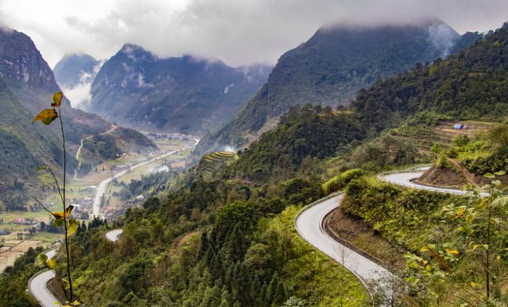 The country has been slower than the government expected in transforming its highway infrastructure (image © Amir Lavi/Dreamstime)
