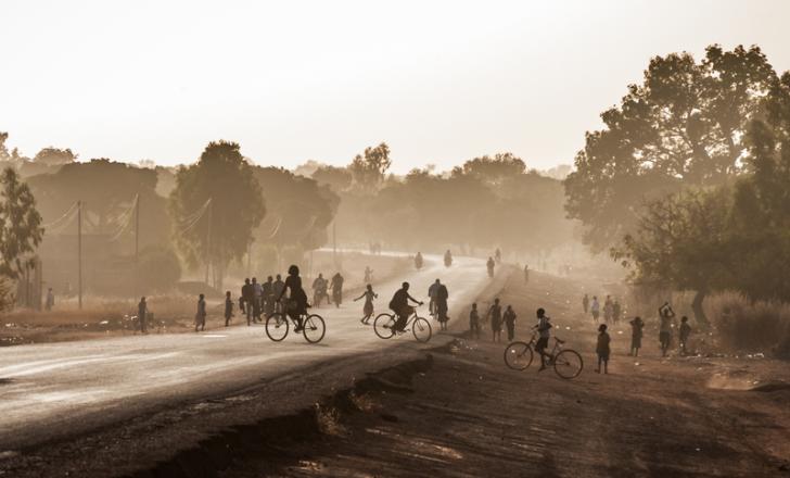 Highway leading out of Ouagadougou, Burkina Faso (image © Matthieuclouis/Dreamstime)