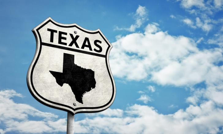 TxDOT will improve the efficiency of its management of roads and bridges with its new digital initiative – image courtesy of © Waingro | Dreamstime.com
