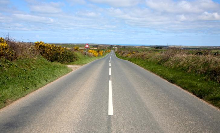 Atkins will deliver asset management design for single carriageways, dual carriageways and local roads in the English county of Surrey (image © Sharpshot/Dreamstime)