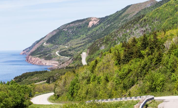 Cabot Trail Highway, Nova Scotia, hugs the province’s Atlantic Ocean coastline (image © Jmweb7)