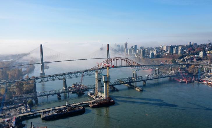 The existing bridge will remain in use until the new bridge is open to traffic in 2024 but then will be removed (image courtesy Spencer Group)