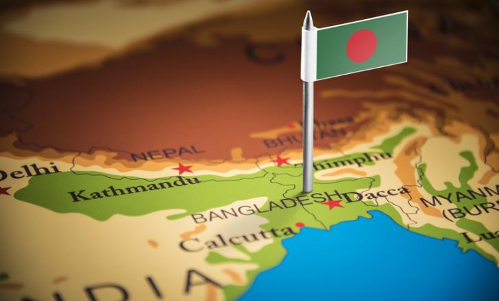 Building the Padma Multipurpose Bridge in Bangladesh will improve transport to and from Dhaka – image courtesy of © Butenkow, Dreamstime.com