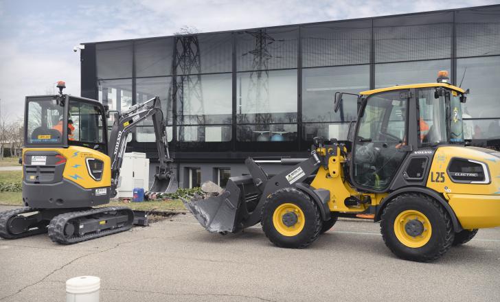 VolvoCE's compact range: small is electrifyingly beautiful