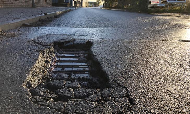 The UK’s pothole problem deepens (image World Highways/David Arminas) The UK’s pothole problem deepens (image World Highways/David Arminas)