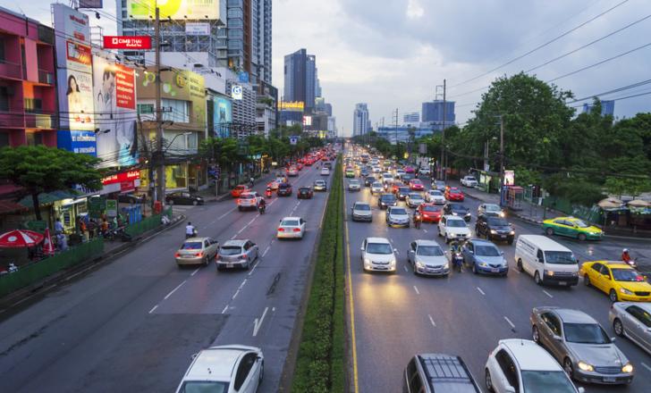 A tunnel as part of the N1 Expressway might alleviate congestion in the Thai capital Bangkok (image © Siiixth/Dreamstime)