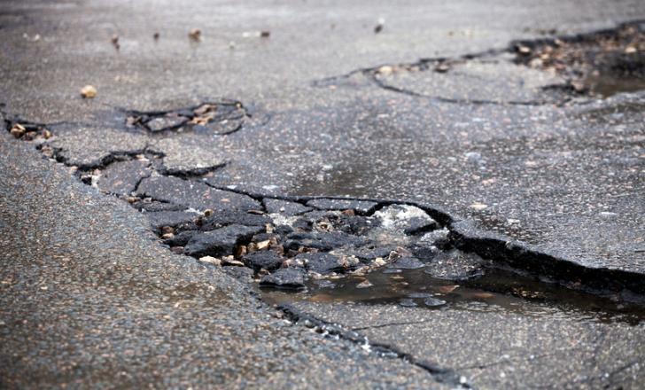 Upheaval for the road pavement sector: could freeze-thaw damage be avoided using solar-to-ground heat exchange technology? (image © Ints VikmanisDreamstime)