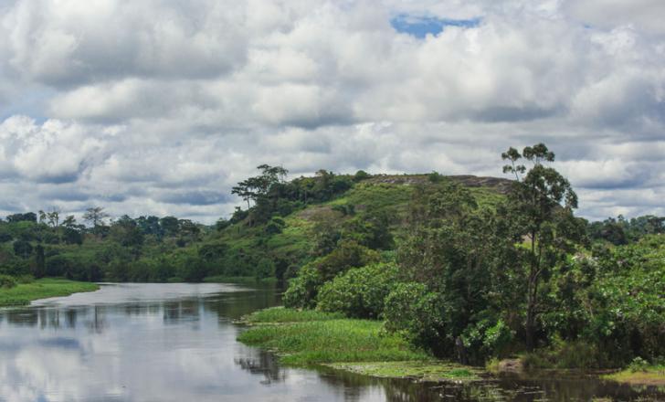 Cameroon’s road budget is to be increased for 2024, with one of the projects being a new bridge spanning the Nyong River – image courtesy of © Ariel Nathan ADA MBITA | Dreamstime.com