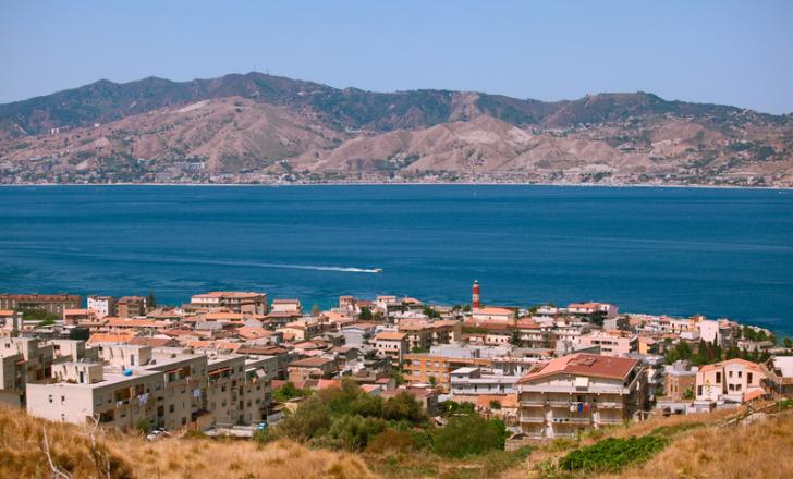 Additional funding is being secured for Italy’s Messina Strait bridge project – image courtesy of © Nata_rass|Dreamstime.com