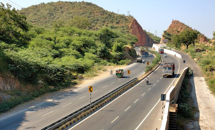 New Indian highway projects are opening for bids – image © courtesy of Pat Smith