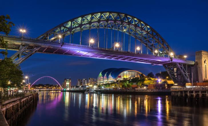 The through-arch steel Tyne Bridge, whose longest span is nearly 162m, took around two and half years to build, opening in February 1928 (image © Gordon Bell/Dreamstime)