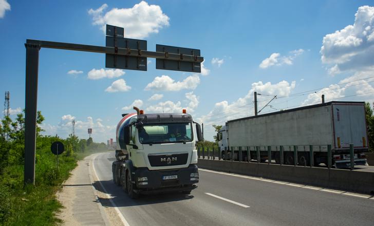 Congestion will be eased on Bucharest’s existing ininer Ring Road when the outer Ring Motorway around Romania’s capital city is finished (© LCVA/Dreamstime)