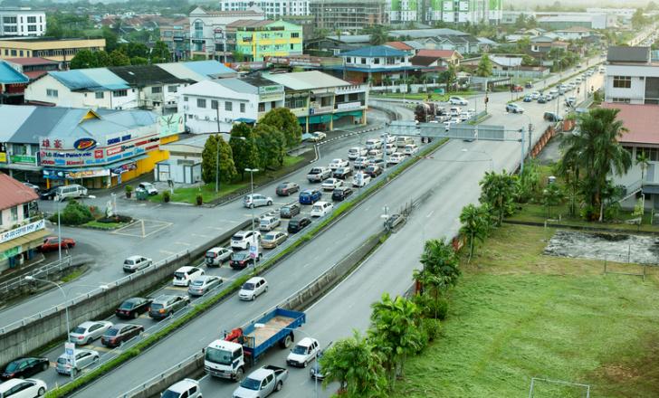 Malaysia’s local roads will benefit from improved maintenance spending – image courtesy of © Steve Lovegrove| Dreamstime.com