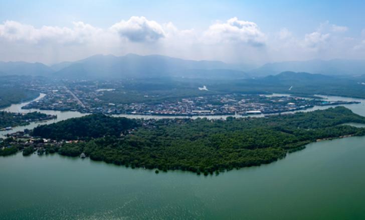 Thailand’s massive Land Bridge project will give a massive boost to the country’s economy – image courtesy of © Riverrail| Dreamstime.com