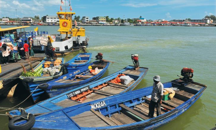 A new bridge linking Thailand and Malaysia will improve transport between the two countries – image courtesy of © Ravindran John Smith| Dreamstime.com