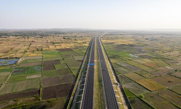 Construction of the Delhi-Mumbai Expressway should be complete by Q3 2025 – image courtesy of © Amlan Mathur, Dreamstime.com