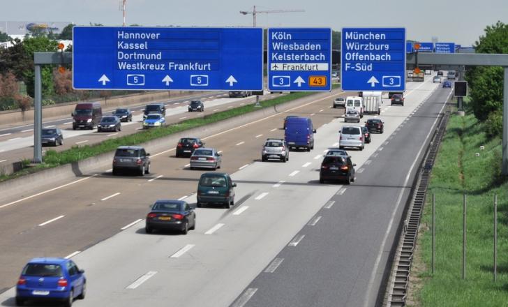 Widening work is being discussed for a section of the busy the A5 Autobahn close to Frankfurt, but there are concerns – image courtesy of © Photo360| Dreamstime.com