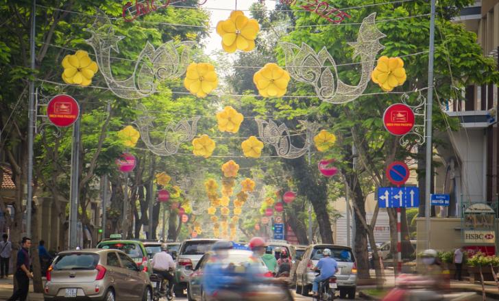 New road projects are starting in Vietnam – image courtesy of © Adeliepenguin| Dreamstime.com