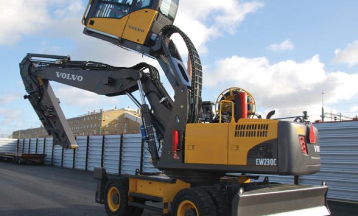 A deal between Volvo and Swedish firm CeDe will see the specialist company building tunnelling versions of Volvo excavators volvo excavator