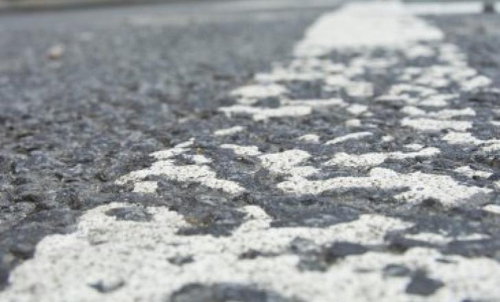 Nearly a third of the length of Britain’s single carriageway A roads have white lines so worn out that they do not meet recognised standards Britain’s worn-our road markings