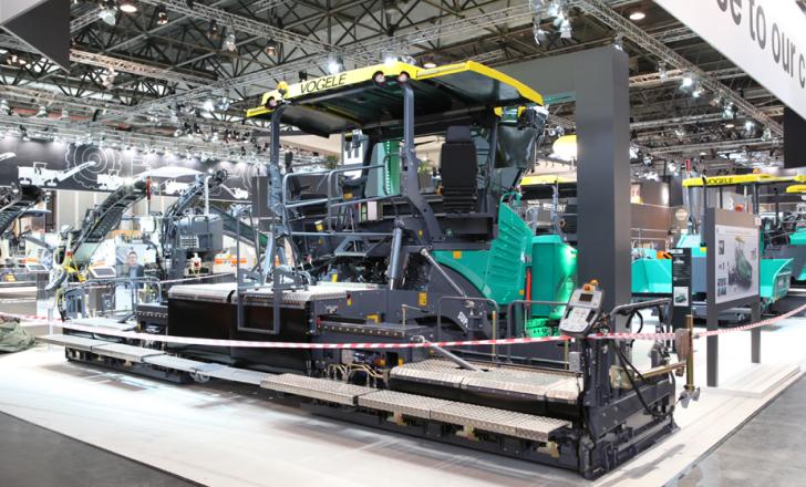 With EcoPlus, the Vogele Super 2100-3i offers reduced fuel consumption and lower noise levels Vogele Super 2100-3i