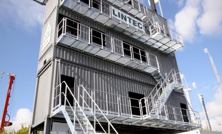 Lintec’s new Gussasphalt plant, developed for the European market Lintec CDD 1200 GA