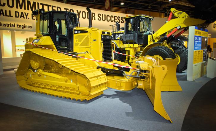 Caterpillar D6T bulldozer live at INTERMAT IN A 12 CAT_D6N_LGP_006