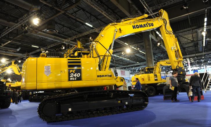 Komatsu's PC240LC-10 is LIVE at INTERMAT 2012 Komatsu_PC240LC