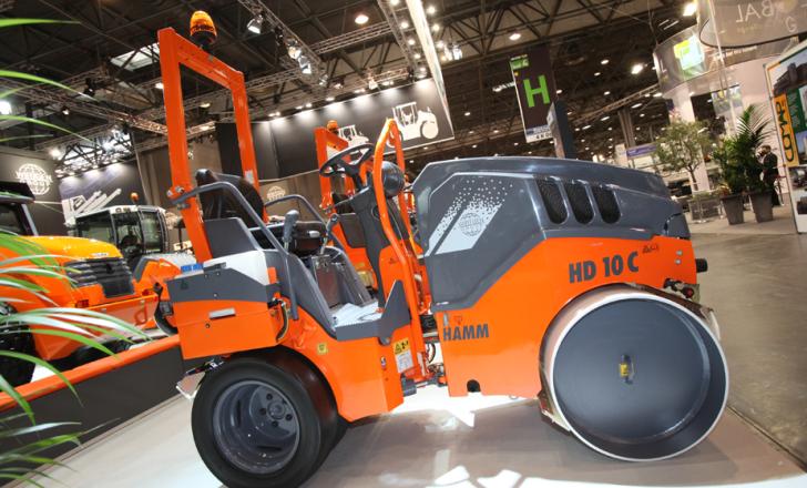 New roller range from Hamm IN A 12 Hamm_HD10CV1m