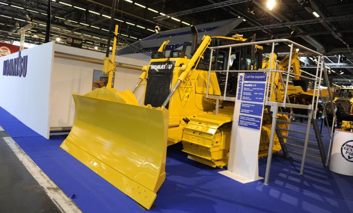 Komatsu's D65 Dozer LIVE at INTERMAT 2012
Komatsu_d65
