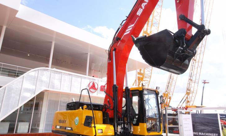 There are five models in the C Series line-up, from 7.5-35.5 tonnes Sany SY235c