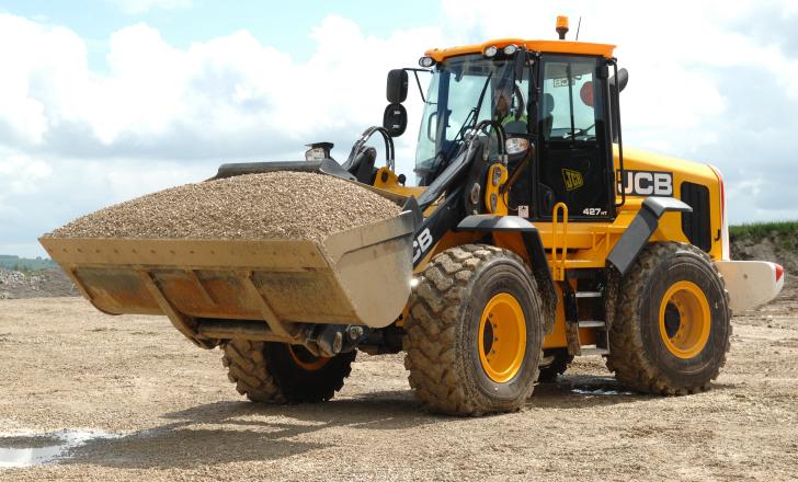 JCB’s 427 and 437 loaders use Cummins power JCB 427 loader