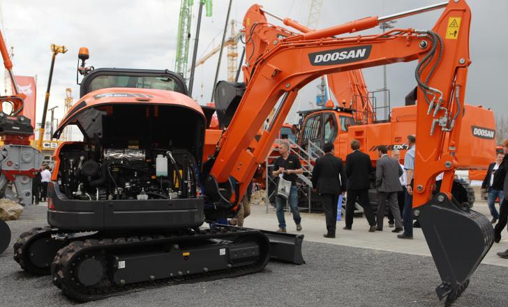 DX60R-3 will offer more power and performance bauma 2013 Daily Doosan DX62R-3