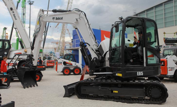 E85 to offer increased digging performance bauma 2013 Daily e85 bobcat midi excavator